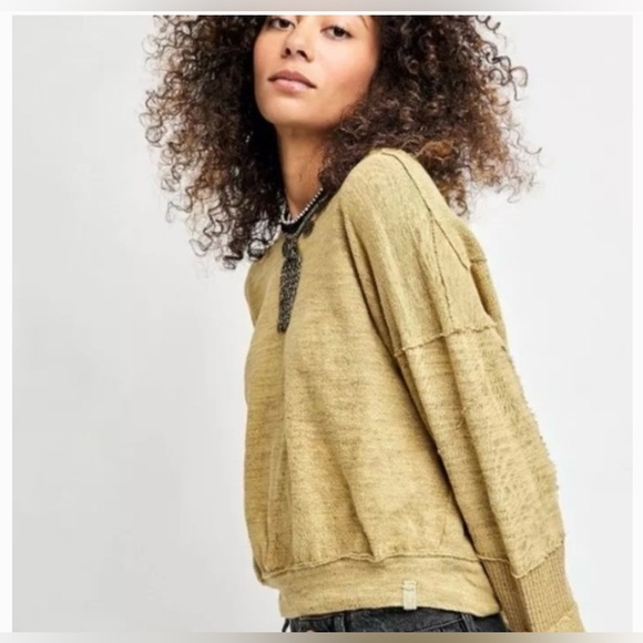 We The Free 5 Star Tee - Picture 4 of 15